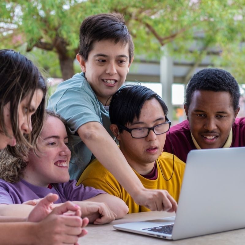 Chieri Corsi def 800 x 800 px) (5)